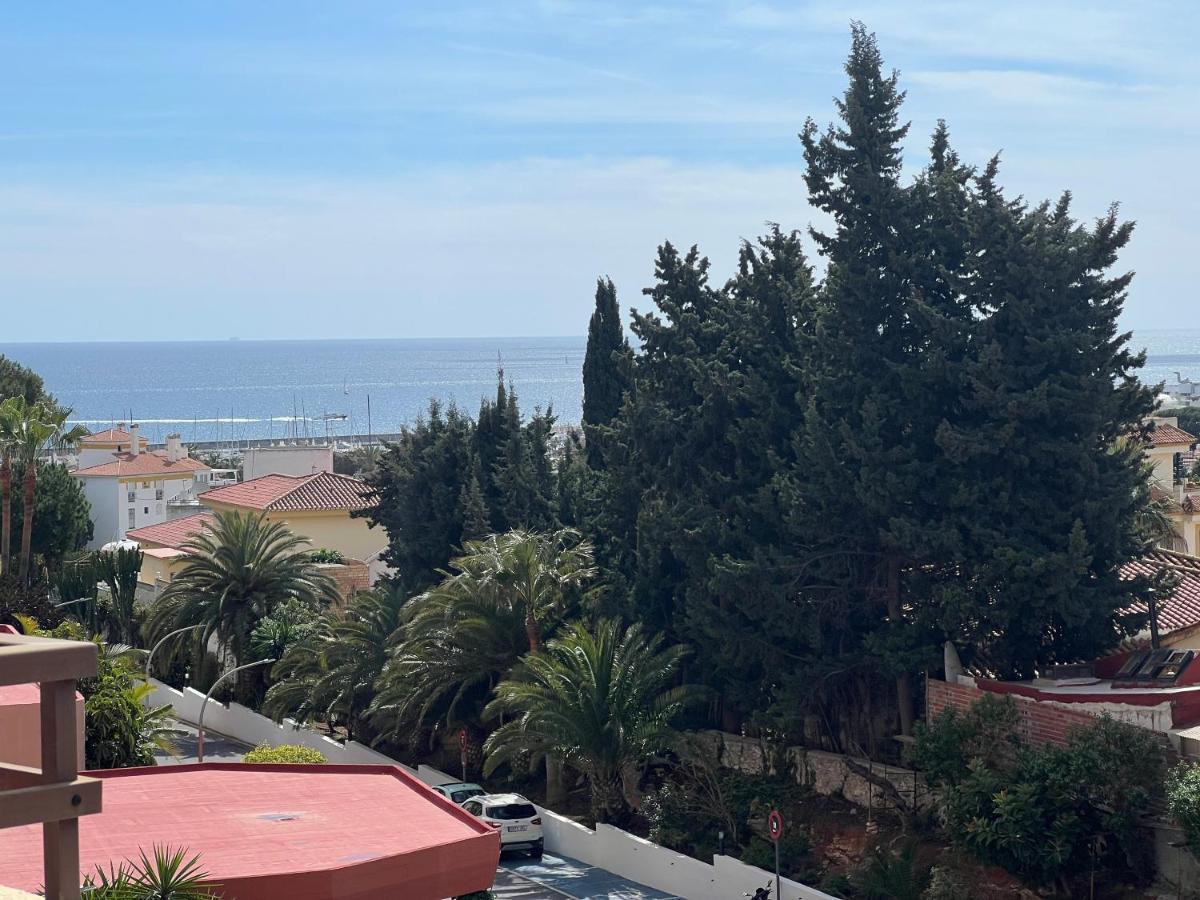 Apartamento Tropical Con Piscina Cerca De La Playa Torremolinos Bagian luar foto