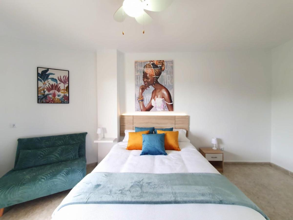 Apartamento Tropical Con Piscina Cerca De La Playa Torremolinos Bagian luar foto